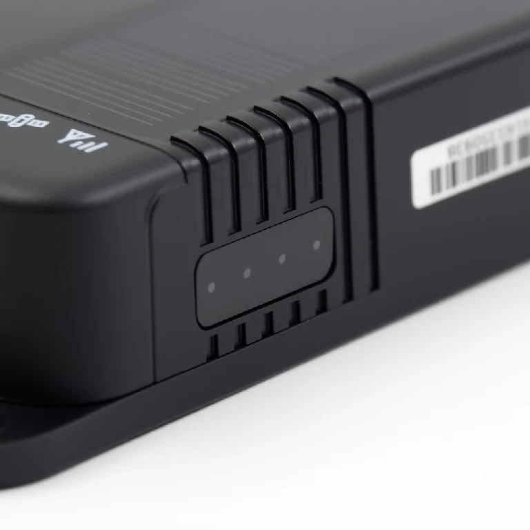 Solar-Powered GPS Tracker GAT30 Great Will