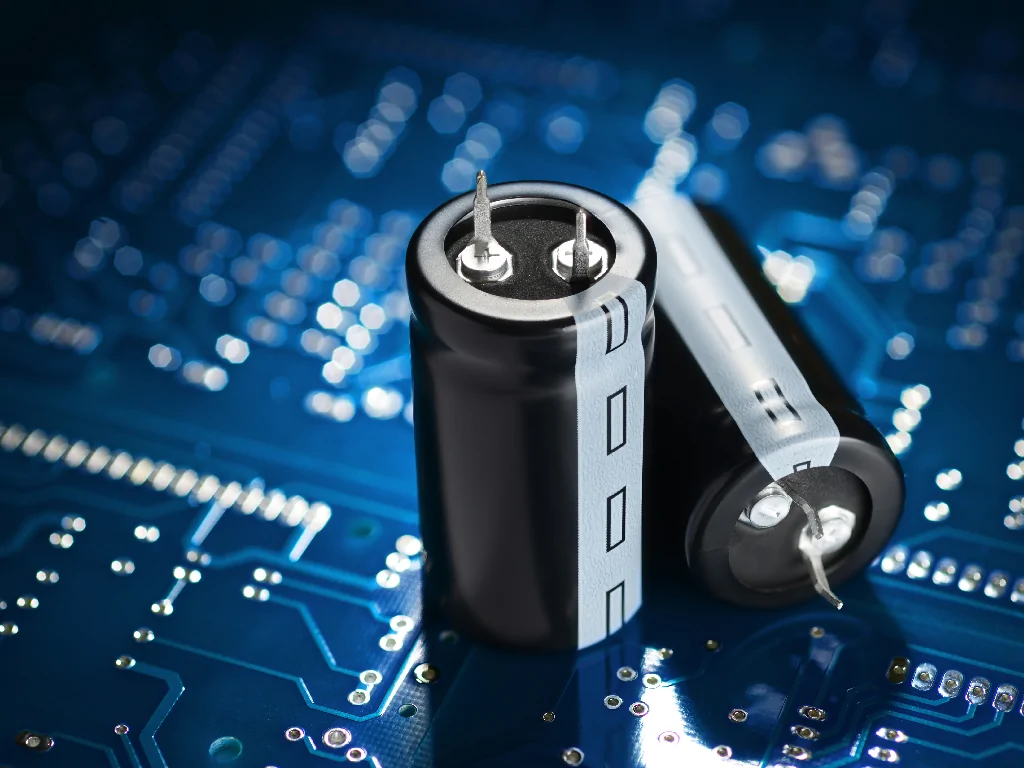 Supercapacitors on a circuit board, representing the GD12A's safe and reliable supercapacitor power design.