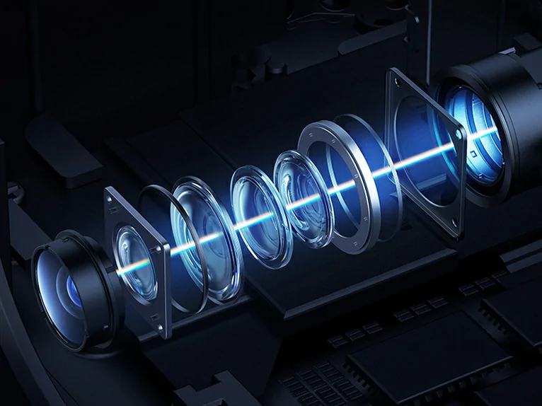 An exploded view of the GD05's advanced dual-camera lens system.
